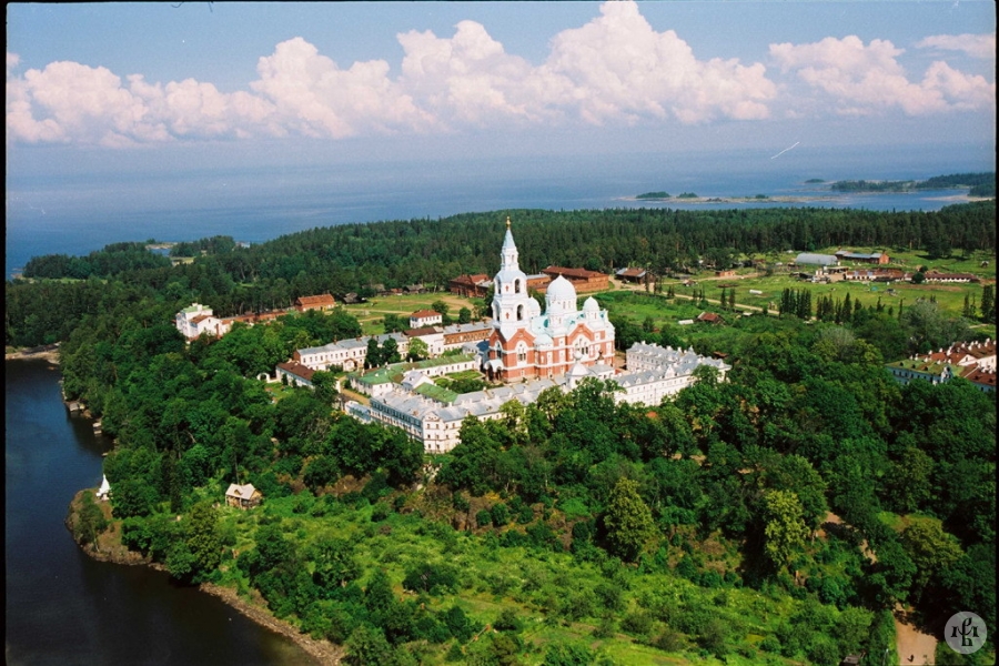 Первопроходцы. «Аще монах смирится…»